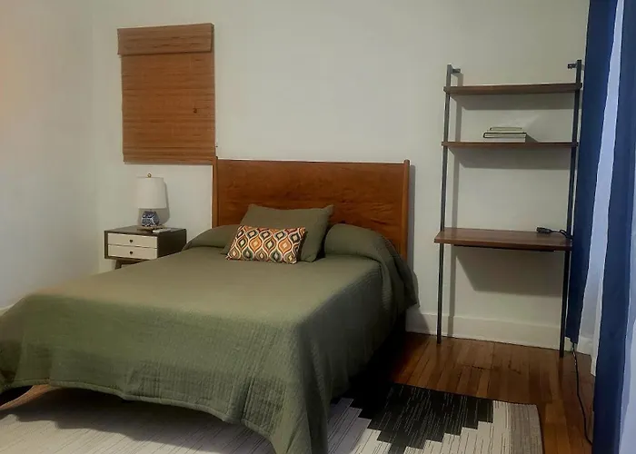 Charming Studio With Private Patio